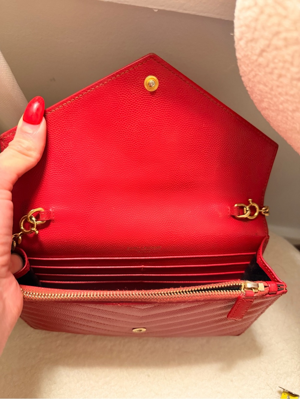 Saint Laurent YSL Monogram Chevron Chain mini bag in Red ❤️ - Picture 5 of 5